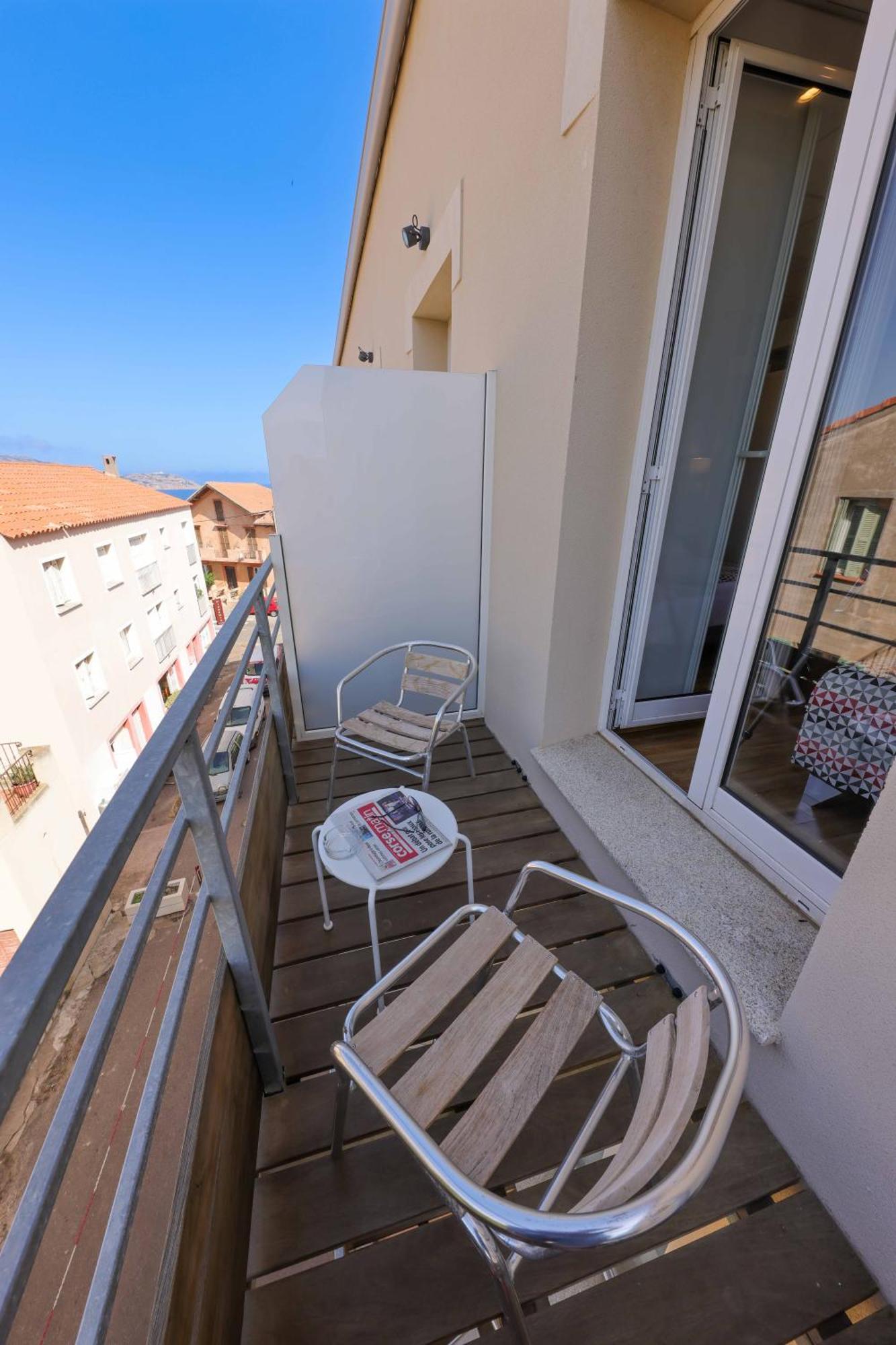 Hotel Mediterranee Calvi  Exterior photo